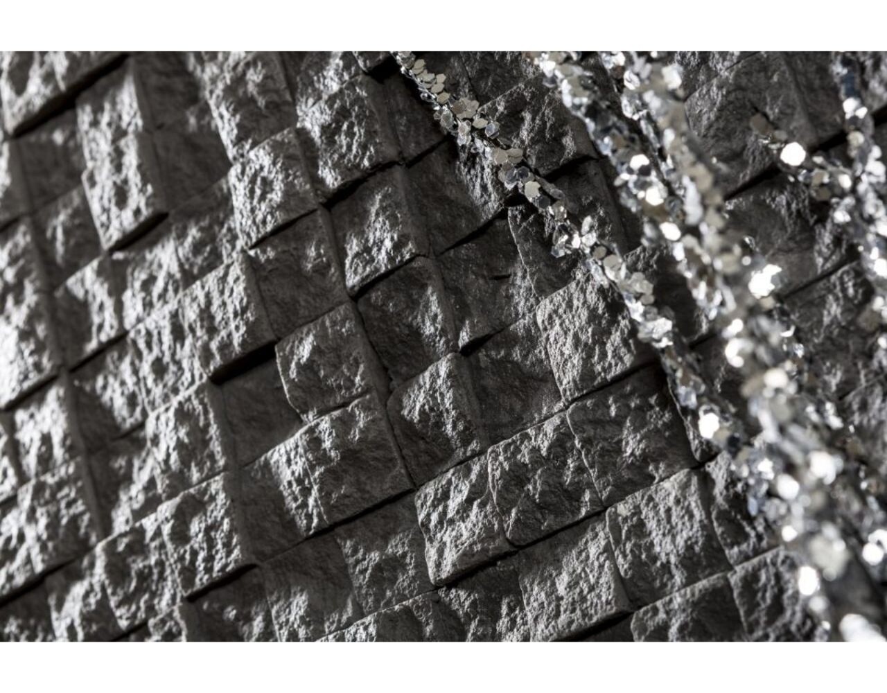 Biopietra Firenze – Plaquettes de parement uniques avec une structure en relief caractéristique Biopietra Firenze – Plaquettes de parement uniques avec une structure en relief caractéristique