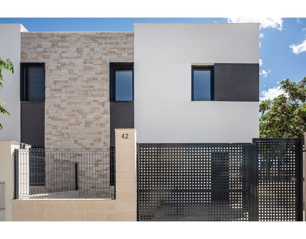 Verniprens Sierra Nevada – Plaquettes de parement aux nuances douces et à l’aspect pierre naturelle Verniprens Sierra Nevada – Plaquettes de parement aux nuances douces et à l’aspect pierre naturelle