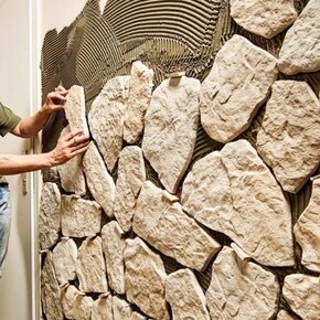 Plaatsing natuursteenstrips