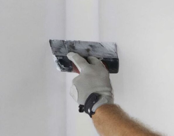 Dalapro Hand Filler 3 in 1 – Allround voeg- en afwerkplamuur voor binnengebruik Dalapro Hand Filler 3 in 1 – Allround voeg- en afwerkplamuur voor binnengebruik