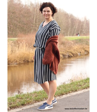 Een gestreepte Violet