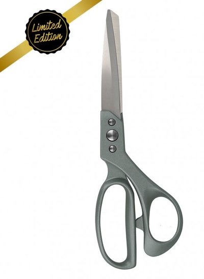 Super light metallic scissors