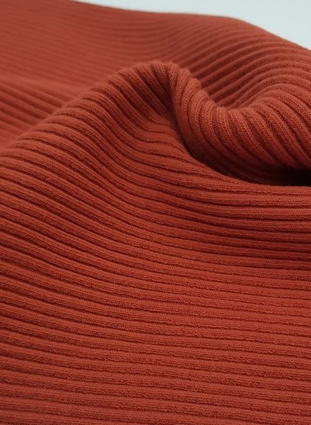 rusty - thick ridge ribbing