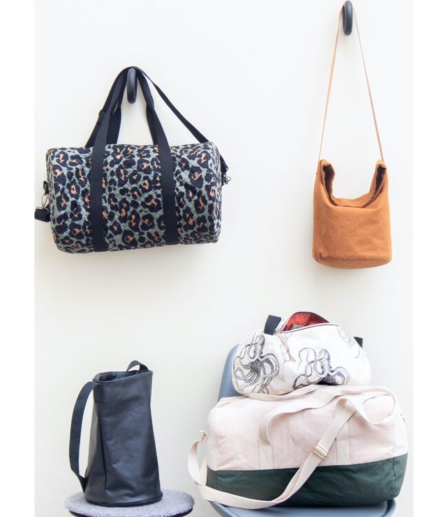 Wisj patterns Flo sporttas & handtas