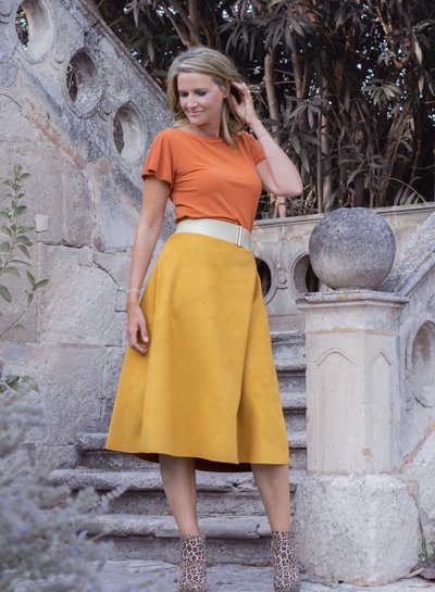 Bel'Etoile Cora shirt and skirt - ladies and teens - dutch version