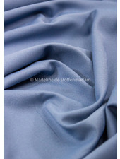 M. hemelsblauw - zomerse viscose crepe met 3% elasthan