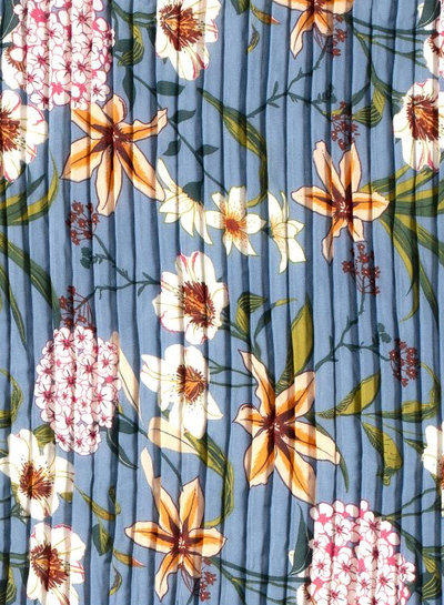 M. blue - beautiful plissé fabric with flowers