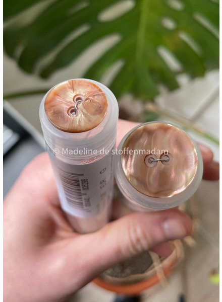 Prym brown perle 23 mm - two holes - button