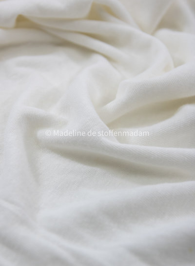 M. cloud white - stretchy knitted linen viscose mix