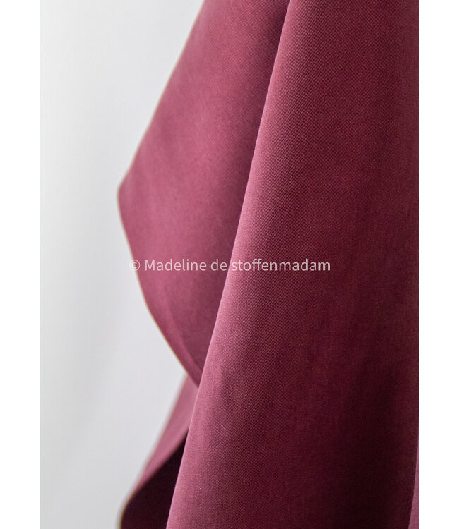 sandwashed tencel twill - bordeaux - geweven