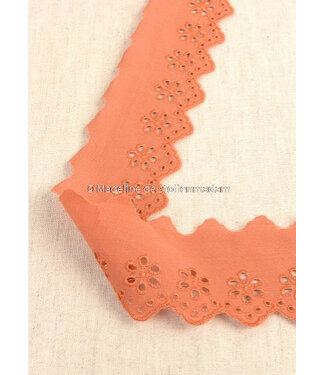 M. rust - flower pattern embroidery 50 mm  - 1 row