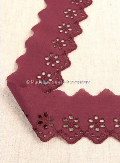 M. burgundy - flower pattern embroidery 50 mm  - 1 row