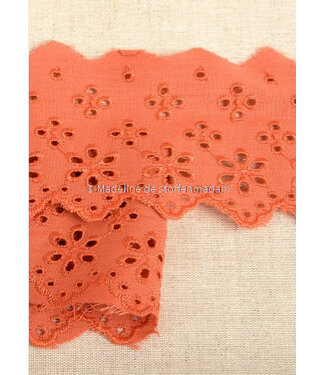 M. rust - flower pattern embroidery 63 mm  - 2 rows