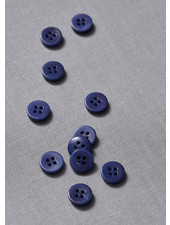 Meet Milk lapis - plain corozo button - 11 mm