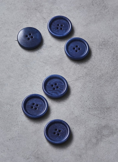 Meet Milk lapis - dish corozo button - 25 mm