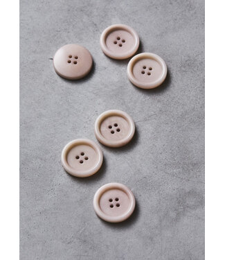 Meet Milk powder pink - dish corozo button - 25 mm
