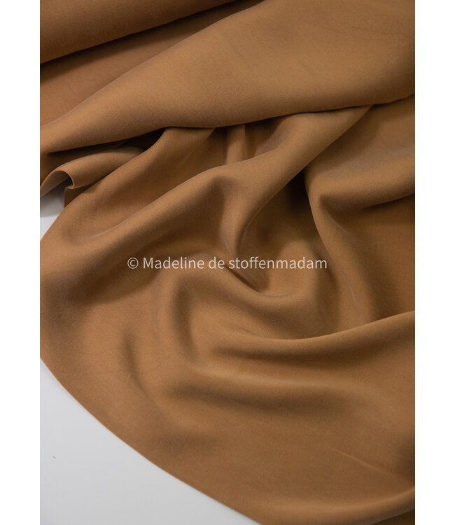 camel - Sandwashed lyocell blend - licht elastisch