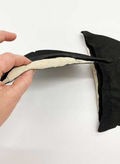 sleeve pads with mousse 15mm - black- sold by the pair