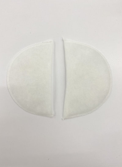 half moon schoulder pad with fibrefil - wit - by the pair