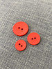 M. red - beautiful trendy matte button - 2 holes - color 519
