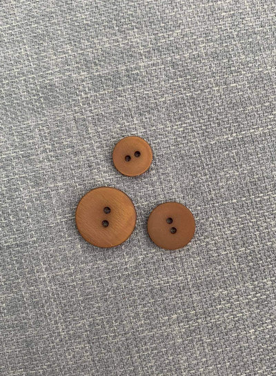 brown - trendy button - two holes - color 568