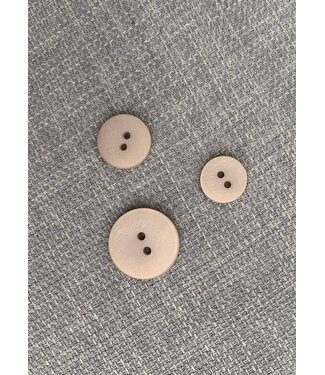 M. taupe - trendy button - two holes - color 572