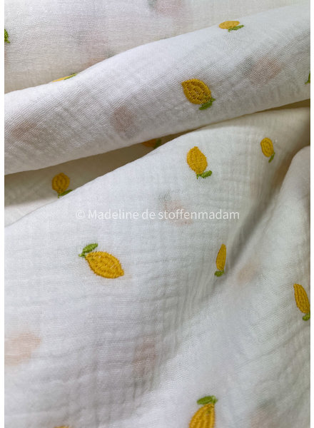 M embroidered lemons - tetra double gauze