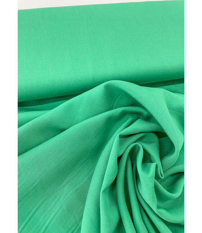 zee groen - mooie effen geweven viscose