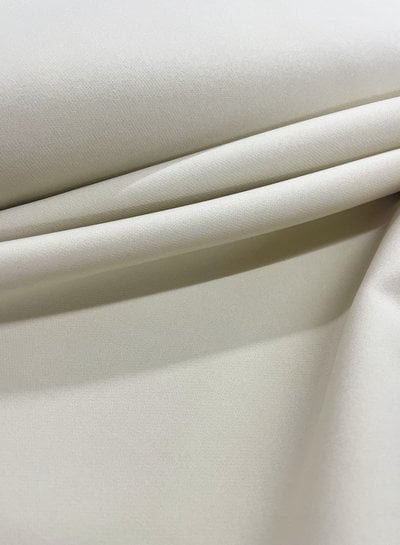 M. crème prachtig doorvallende stof - voor broeken en kleedjes