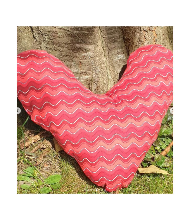 Marijke Sewing Patterns PDF pattern heart pillow