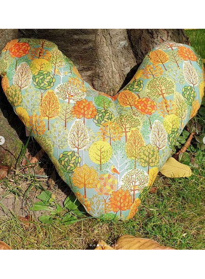 Marijke Sewing Patterns PDF pattern heart pillow