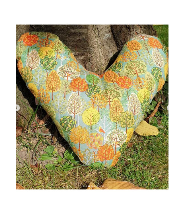Marijke Sewing Patterns PDF pattern heart pillow