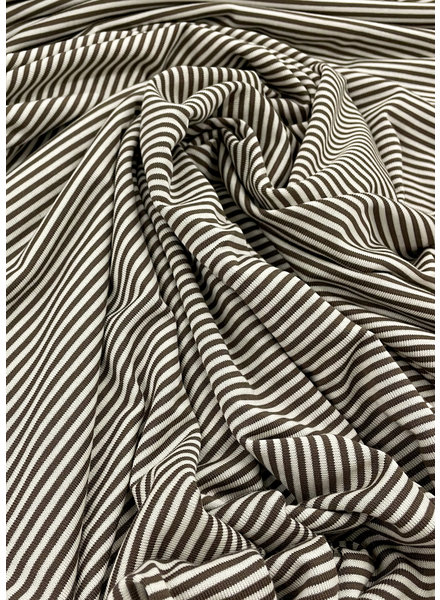 Madeline taupe streepjes - bamboe tricot