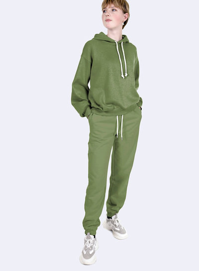 appelgroen - dikke jogging, zacht opgeruwd aan de binnenkant n (beschikbaar vanaf 5/2)