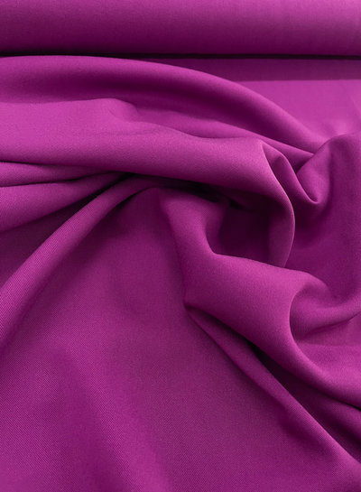 M. magenta -  effen viscose twill