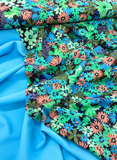 Bittoun groen/blauw/peach bloemen -  viscose linnen