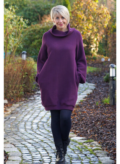 Swafing beautifully knitted, nice structure - firm and warm - plum