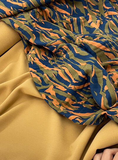 Fibremood kameel  - klassieke soepelvallende stof rayon mix - Thara