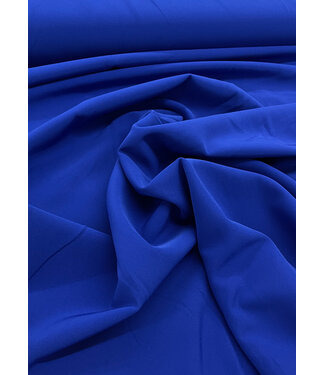 A la Ville cobalt B-class, softly falling trouser fabric