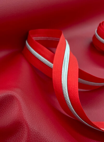 M. red - artificial leather - beautiful quality