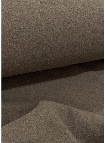 M. gray / taupe - boiled wool