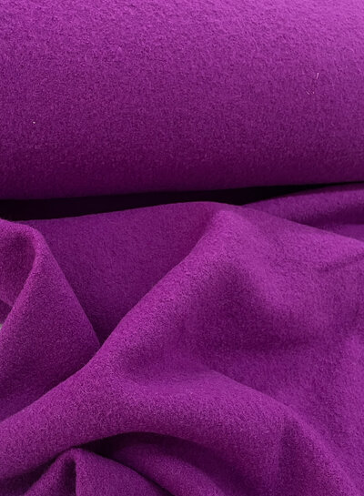 M. magenta purple - boiled wool