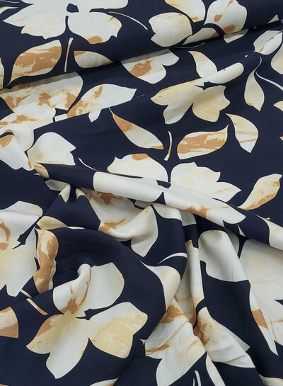 large flower cream - viscose tencel twill