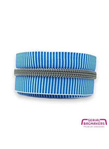 ZipperZoo spiraalrits ZEBRA hemelsblauw - wit gestreept met ZILVER spiraal #5 (excl. ritstrekkers)