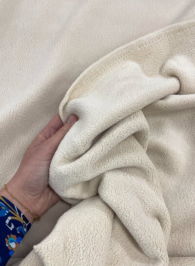 M. beige - comfort stretch fleece - good stretch, comparable to jogging