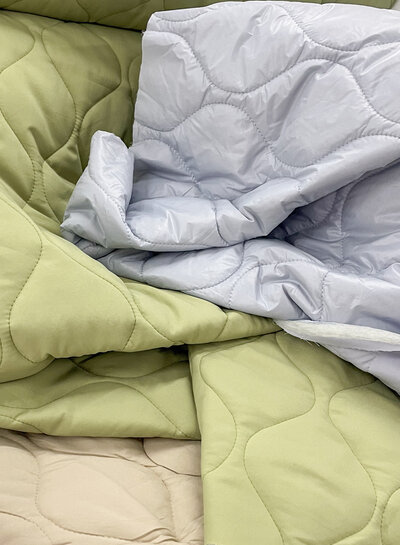 light purple - quilted fabric - stepper - puffer