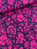 Madeline marineblauw en fuchsia bloemen- zachte viscose twill