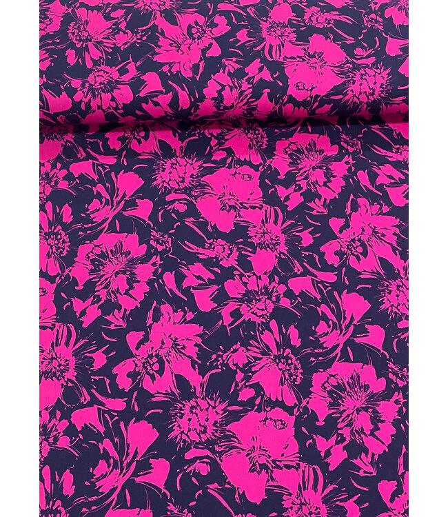 Madeline marineblauw en fuchsia bloemen- zachte viscose twill