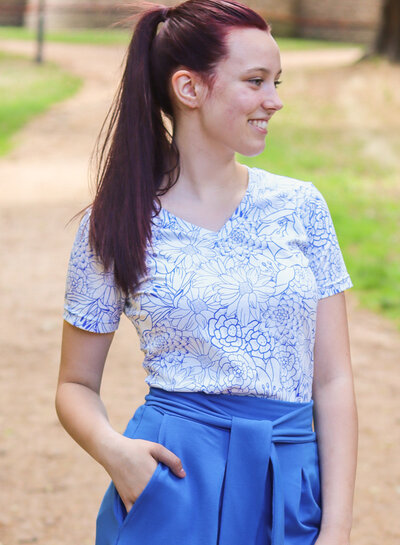 Madeline cobalt blue - Primavera by Bienvenido Colorido - jersey