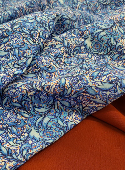 A la Ville bright blue paisley flowers - Italian cotton